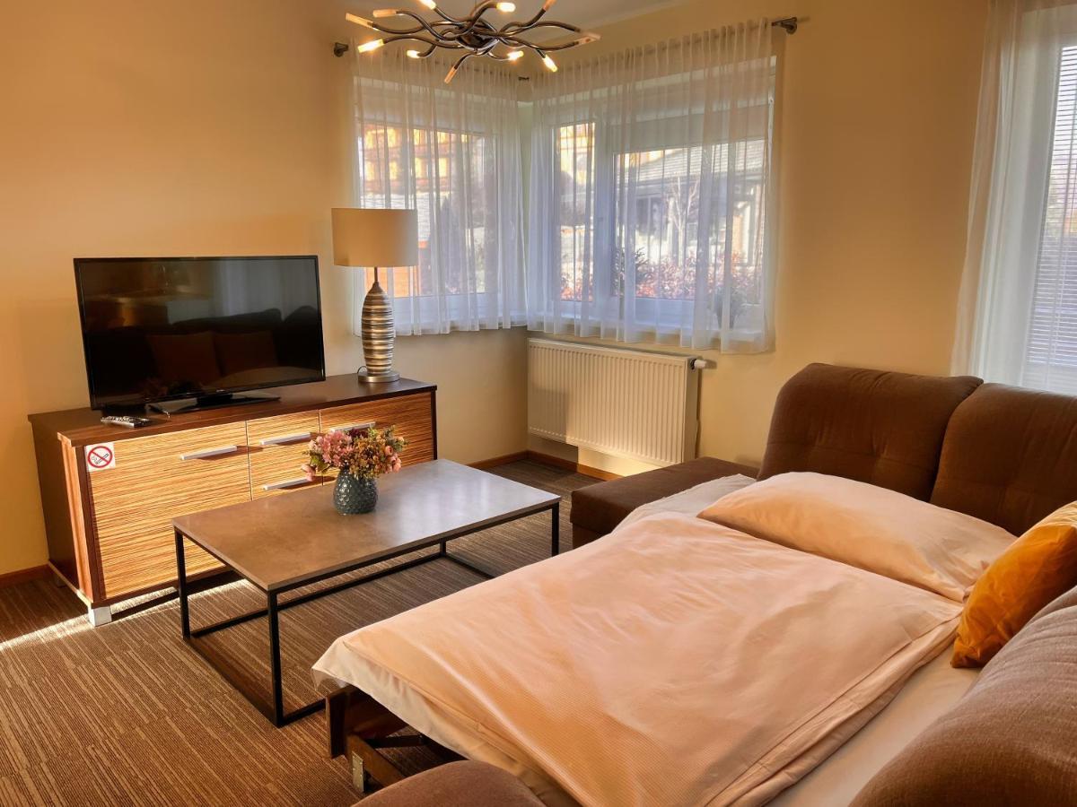 Apartmany Friends Tatry Vel'ka Lomnica Exteriör bild